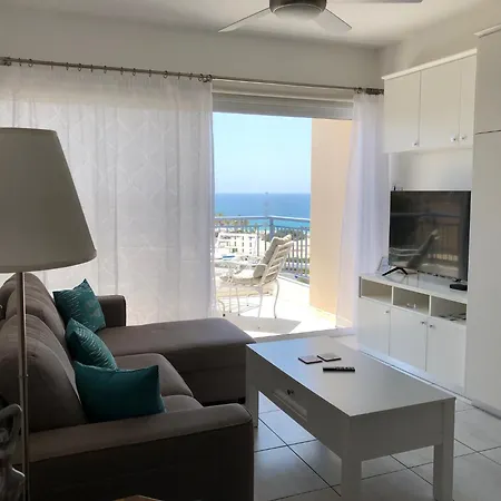 Kings Palace - Modern Penthouse With Incredible Sea Views Апартаменти